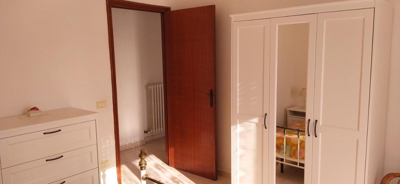 Appartamento Marcella A Due Passi Dal Mare Marcelli Εξωτερικό φωτογραφία
