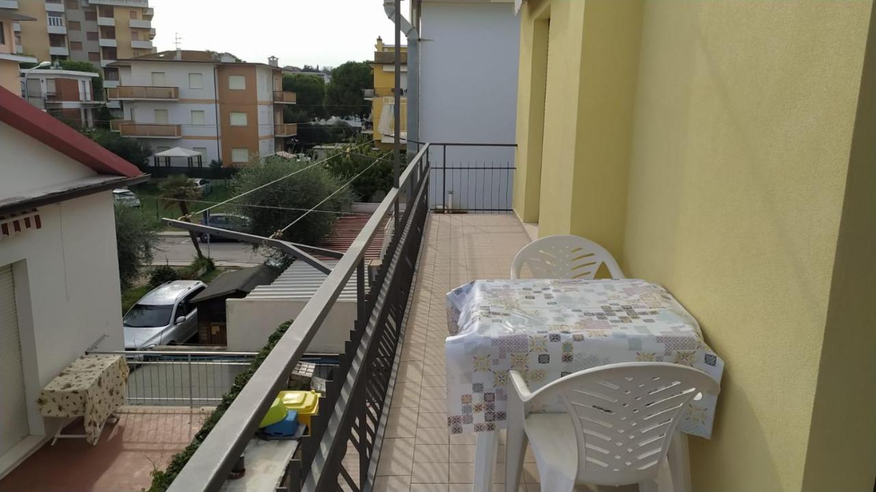 Appartamento Marcella A Due Passi Dal Mare Marcelli Εξωτερικό φωτογραφία