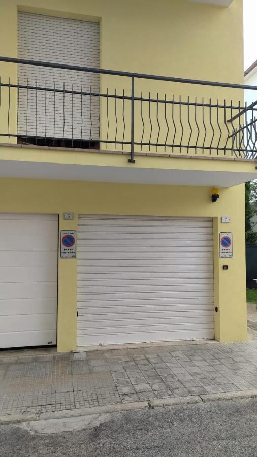 Appartamento Marcella A Due Passi Dal Mare Marcelli Εξωτερικό φωτογραφία